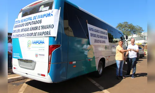 Prefeitura de Ivaiporã adquire mais um ônibus para levar pacientes a Curitiba