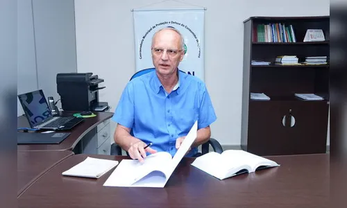 Bancos estão obrigando aposentados a abrir contas correntes, diz Procon de Apucarana