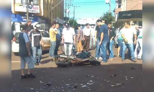 Motociclista fica ferido após colisão com carro da prefeitura de Ivaiporã