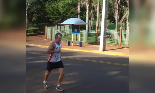 Professor Juraci Pereira Barbosa é homenageado durante a 4ª edição da Unimed Night Run