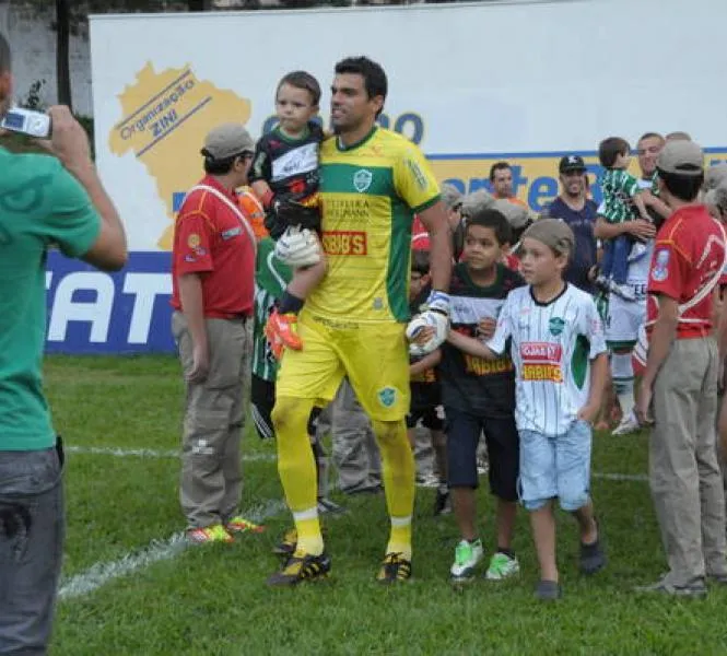 O ex-goleiro Vitor será atração nesta terça-feira à noite em Arapongas - Foto: Divulgação