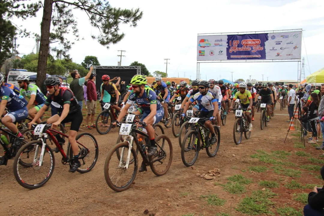 Equipe araponguense mantém hegemonia no I GP Floriani de Mountain Bike