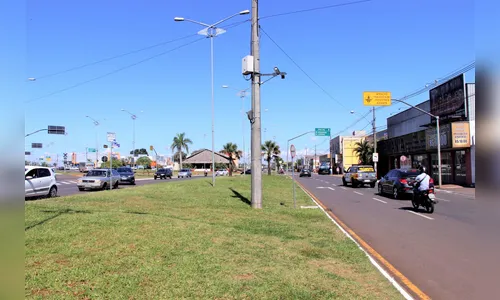 Câmeras para monitorar veículos são instaladas em pontos estratégicos 