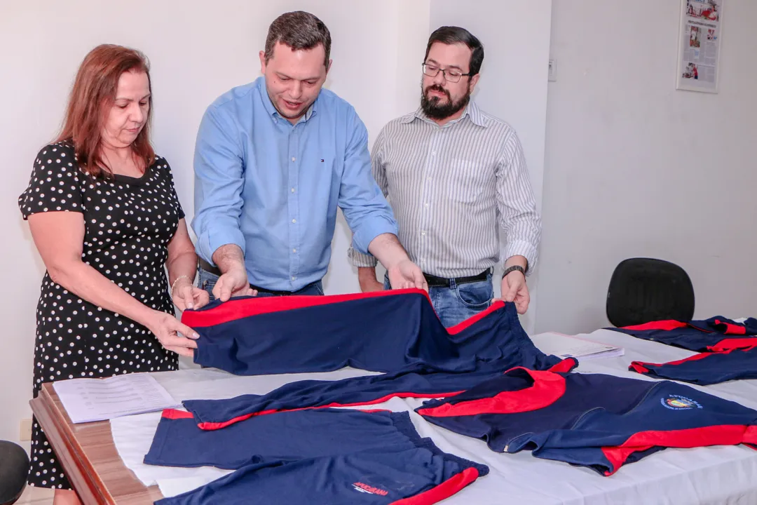Prefeitura​ de Apucarana rescinde contrato com fabricante de uniformes - Foto: Divulgação