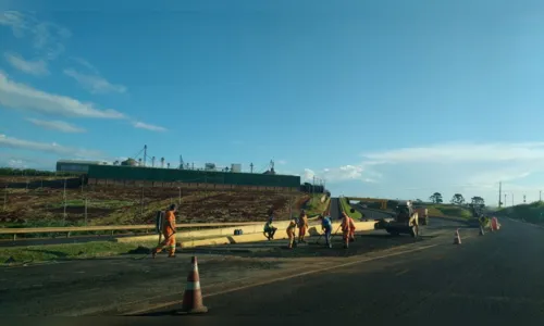 
							Atenção: obras na BR-376 em Apucarana
						
						