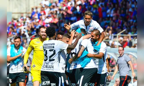 Depois de golear o Paraná Clube, Corinthians volta a treinar de olho na Copa do Brasil
