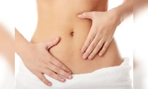 Endometriose afeta a produtividade e diminui perspectivas de crescimento profissional, alerta cirurgião ginecológico