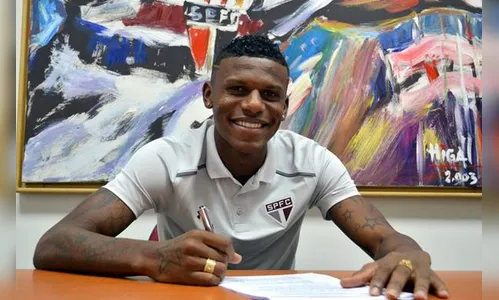 São Paulo prorroga o contrato do zagueiro equatoriano Arboleda
