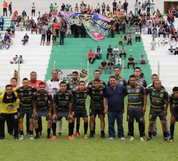 O time da Arena G9, de Arapongas, ainda luta pela classificação para a semifinal  - Foto: Divulgação