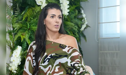 Modelo procura a polícia após ter fotos íntimas divulgadas: 