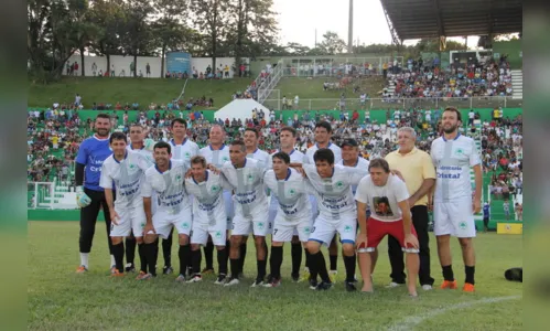 
							Gralha Azul conquista o título do Torneio do Trabalhador em Arapongas
						
						