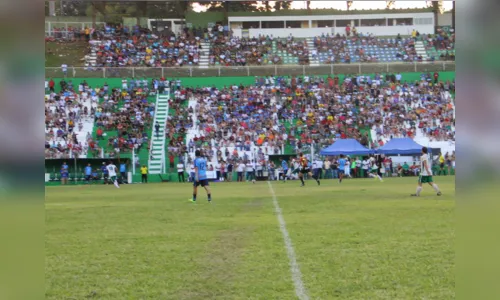 
							Gralha Azul conquista o título do Torneio do Trabalhador em Arapongas
						
						