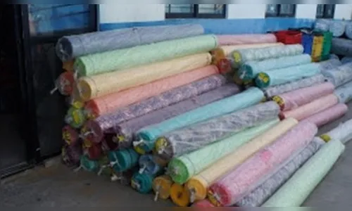 Arrombadores furtam 190 rolos de tecido de empresa na Barra Funda