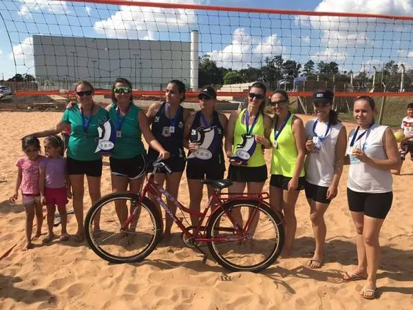 Arapongas realizou nesta semana uma competição de vôlei de praia - Foto: Divulgação