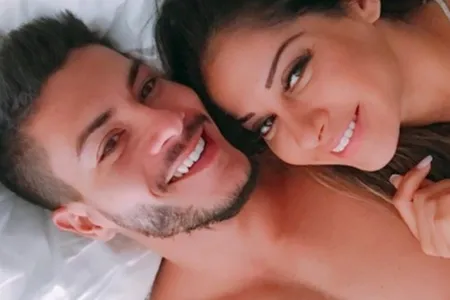 Arthur Aguiar e Mayra Cardi criam conta no Instagram para filha que ainda não nasceu