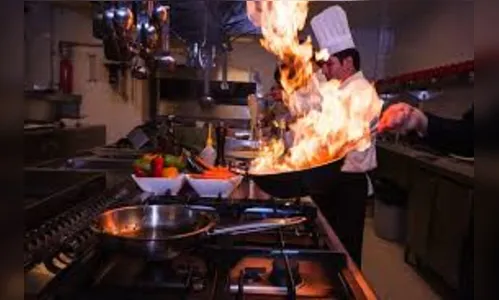 Agência do Trabalhador oferta vaga para auxiliar de cozinha; entre outras 