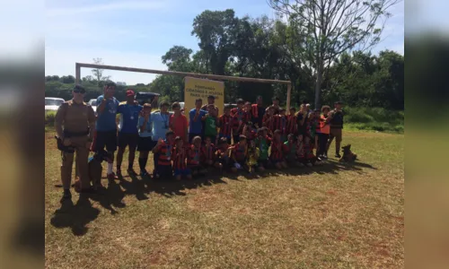 
							Equipe do Canil da PM faz apresentação e palestra sobre prevenção do uso de drogas
						
						