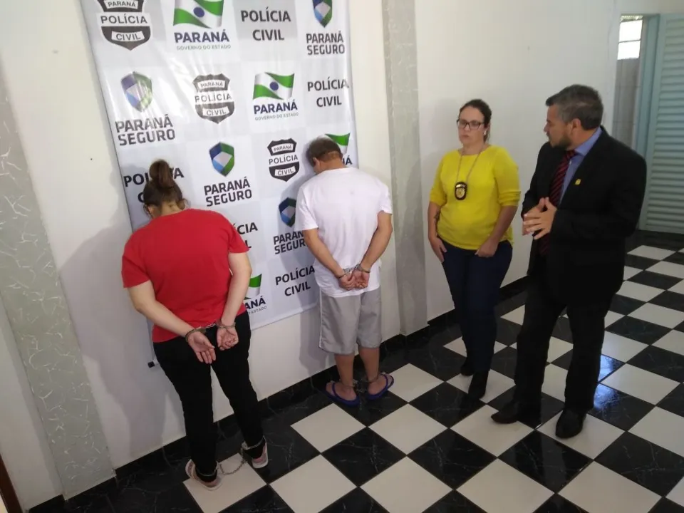 Delegado Jacovós e delegada Luana Lopes apresentaram os suspeitos à imprensa nesta terça-feira. Foto: Tribuna do Norte