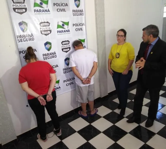 Delegado Jacovós e delegada Luana Lopes apresentaram os suspeitos à imprensa nesta terça-feira. Foto: Tribuna do Norte - Foto: Tribuna do Norte