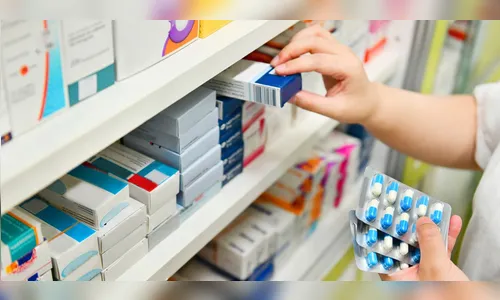 Agência tem vagas para analista de RH, designer gráfico e farmacêutico