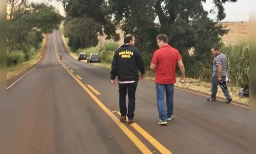 Polícia Civil faz perícia no local do acidente que matou seis 