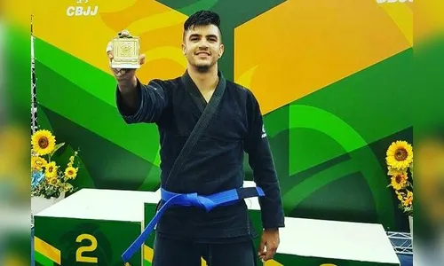 Após título brasileiro, araponguense       pensa na disputa do Campeonato Mundial