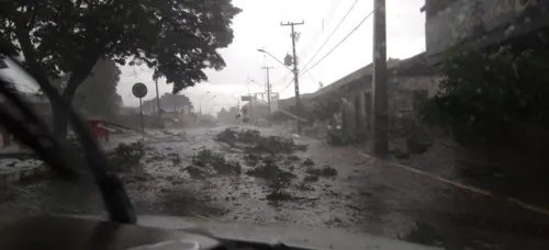 Chuva causou estragos em Cruzmaltina. Foto: Colaboração/WhatsApp