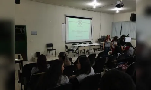 
							Movimento defende a obrigatoriedade do ensino de espanhol nas escolas públicas
						
						