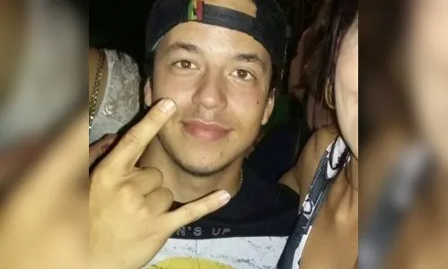 Pai de araponguense morto em acidente pede ajuda para identificar motorista que não prestou socorro