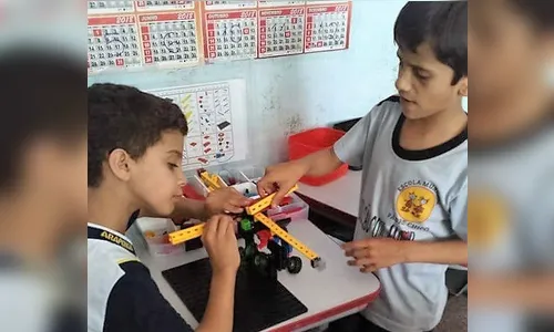Aulas de Robótica começam a ser aplicadas na Rede Municipal de Ensino