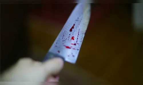 Homem é agredido a facadas em Apucarana