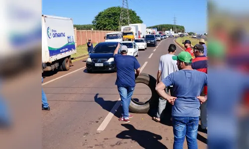 Greve de caminhoneiros pode afetar internet e telefonia móvel