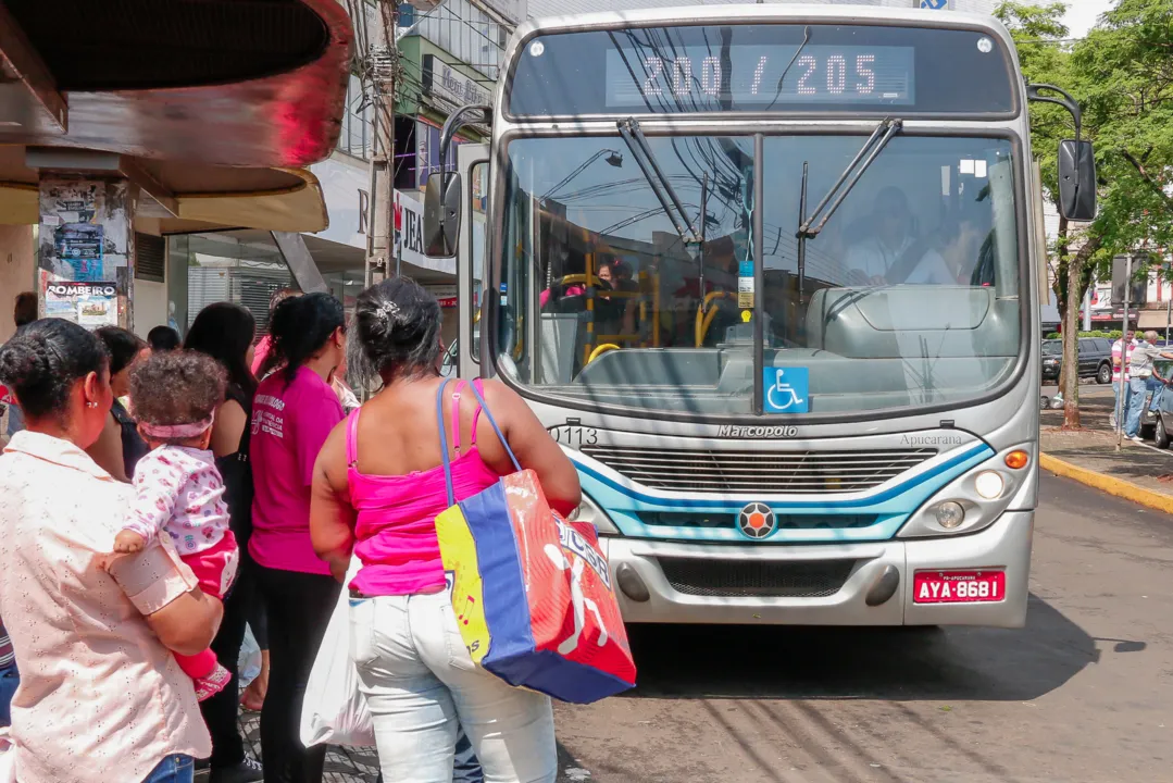 Transporte público de Apucarana vai receber 30 mil litros de combustível nesta terça-feira - Foto: Reprodução