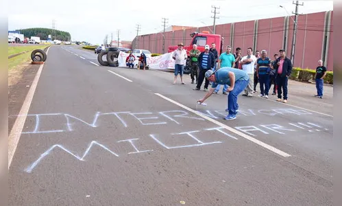 Estudantes organizam protesto hoje em Apucarana contra intervenção militar