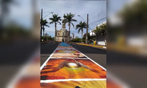 Apucarana está enfeitada para a Procissão de Corpus Christi 