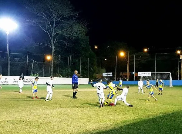 A 2ª edição da Copa da Amizade Kid´s de Futebol Suíço entra na reta final - Foto: Divulgação