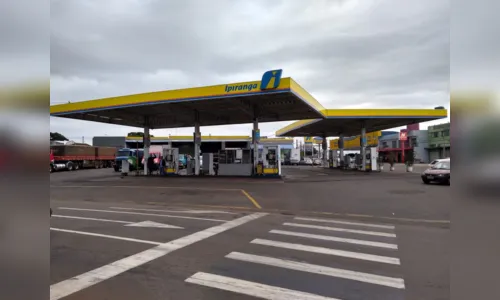 
							Confira os postos que estão abastecendo em Apucarana e região
						
						