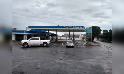 
							Confira os postos que estão abastecendo em Apucarana e região
						
						