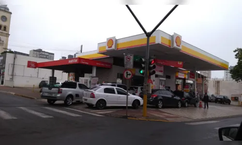 
							Confira os postos que estão abastecendo em Apucarana e região
						
						