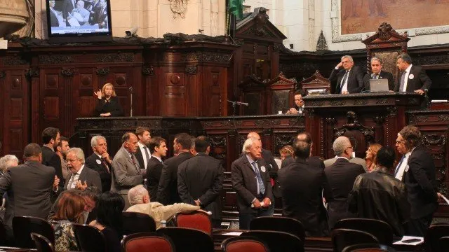 Assembleia aprovou redução do ICMS do óleo diesel Foto: LG Soares / Divulgação / Alerj