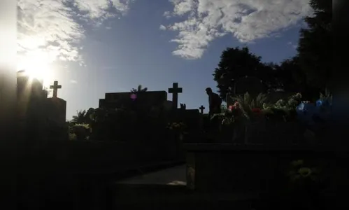 Falecimentos e sepultamentos neste domingo em Apucarana e Arapongas