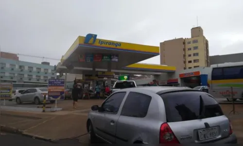 
							Confira os postos que estão abastecendo em Apucarana e região
						
						