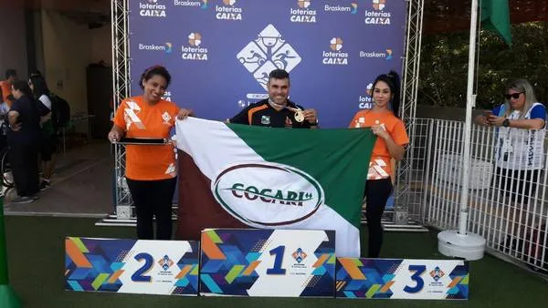 O paratleta Edevaldo Silva, de Dinizópolis, conquistou duas medalhas na capital paulista neste final de semana - Foto: Divulgação