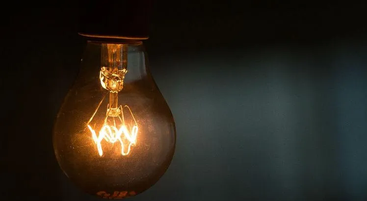 Manutenção na rede elétrica pode causar falta de energia em Jandaia do Sul