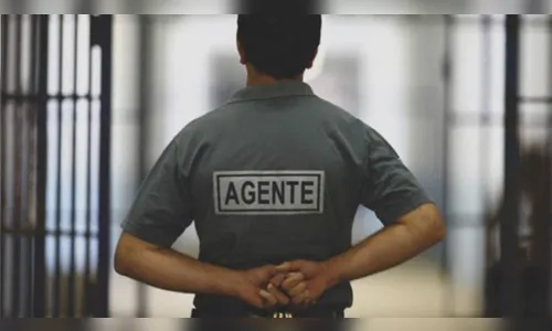 PSS para agente penitenciário abre 1,1 mil vagas com salário de R$ 3 mil no Paraná