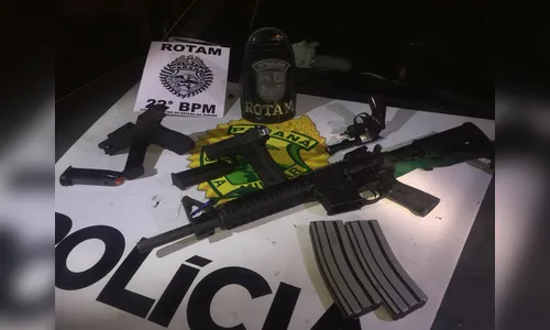 Quatro homens armados morrem após confronto com a Polícia Militar