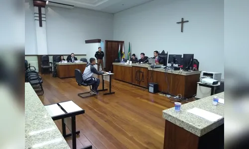 Acusado de matar homem em praça de Apucarana com 4 tiros é julgado nesta terça-feira