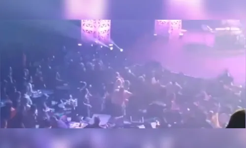 Pancadaria ao som de 'Alma Gêmea' no show de Fábio Júnior viraliza na internet; veja