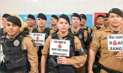 Policiais de Arapongas doam sangue para o Hemonúcleo de Apucarana