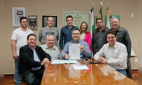 Câmara repassa veículos à prefeitura